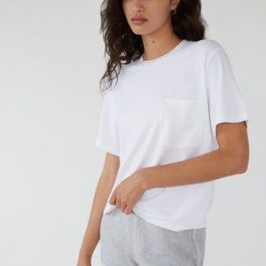Wilfred Free white crewneck pocket t-shirt